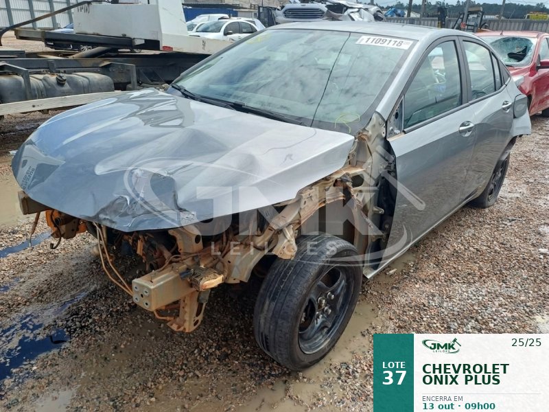 CHEVROLET ONIX PLUS 25/25