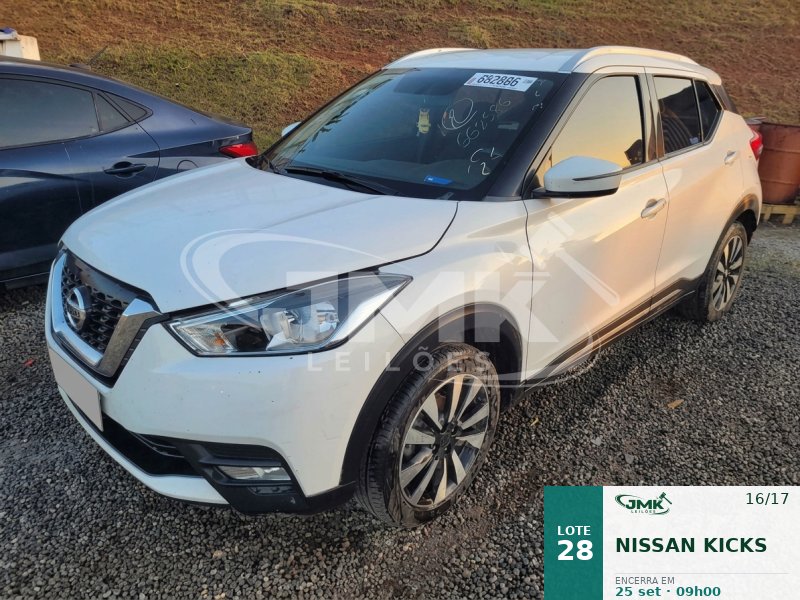 NISSAN KICKS 16/17